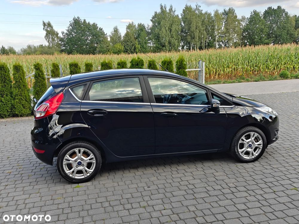 Ford Fiesta 1.0 Platinium X - 4