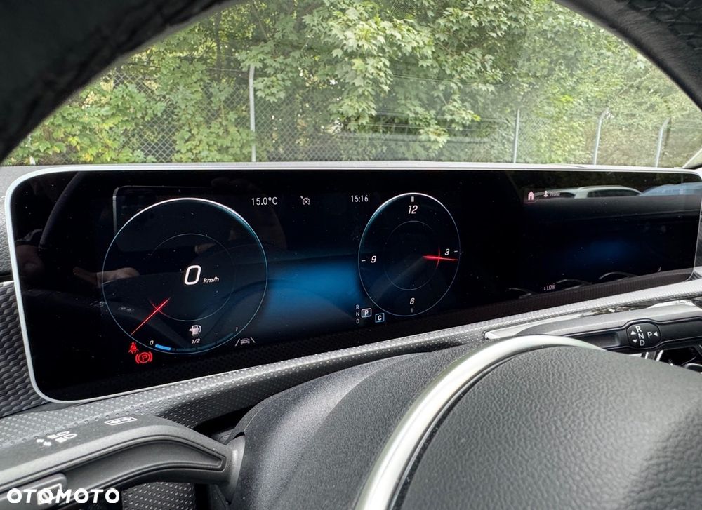 Mercedes-Benz CLA 200 d Shooting Brake 8G-DCT Progressive Line Advanced - 37