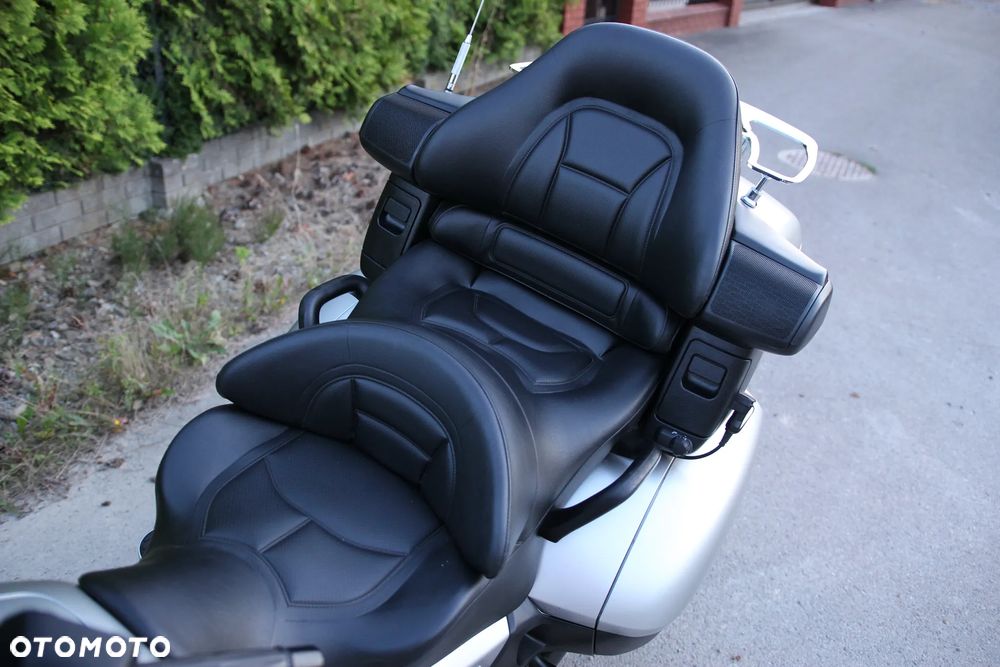 Honda GL - 10