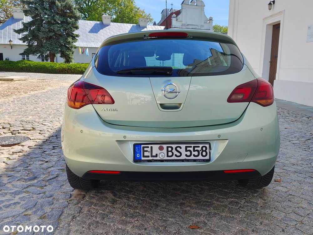 Opel Astra 1.6 Cosmo - 6