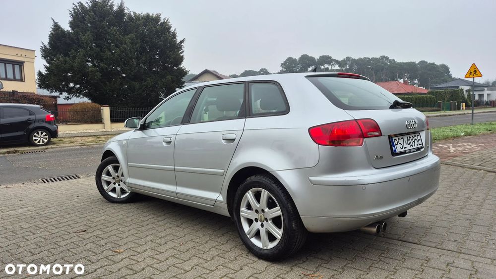 Audi A3 Sportback - 7