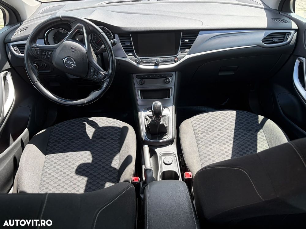Opel Astra 1.6 D (CDTI) Start/Stop Dynamic - 8