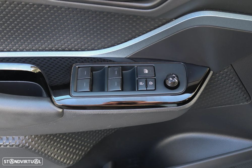 Toyota C-HR 1.8 Hybrid Square Collection - 27