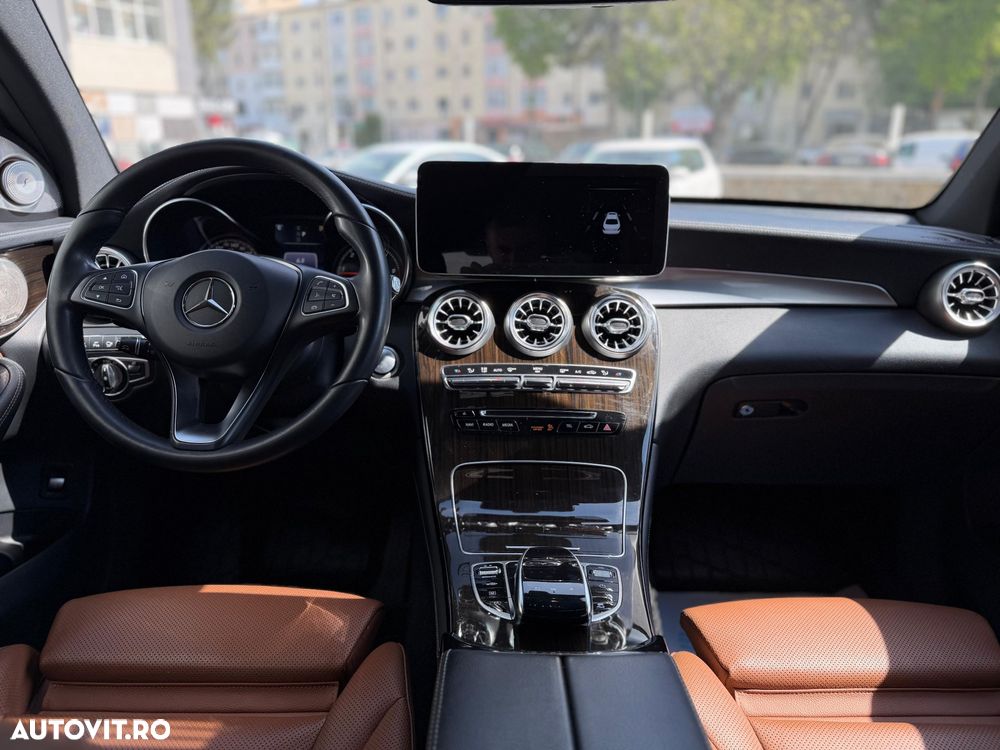 Mercedes-Benz GLC 250 d 4MATIC - 11