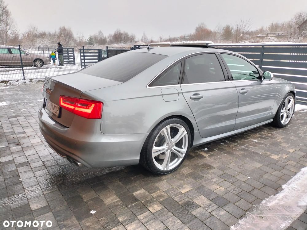 Audi S6 Limousine - 4