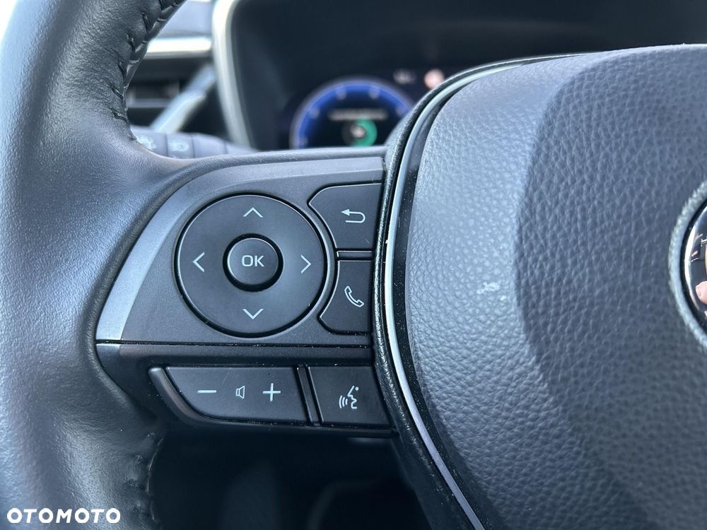 Toyota Corolla 1.8 Hybrid Comfort - 13