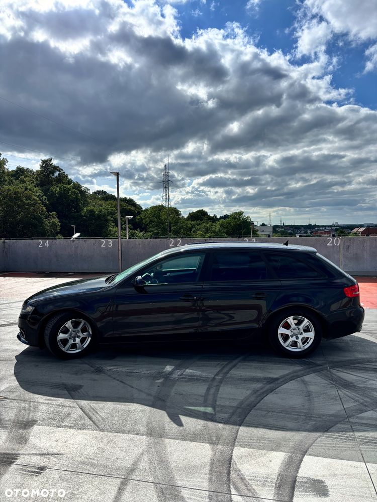 Audi A4 Avant 2.0 TDI - 4