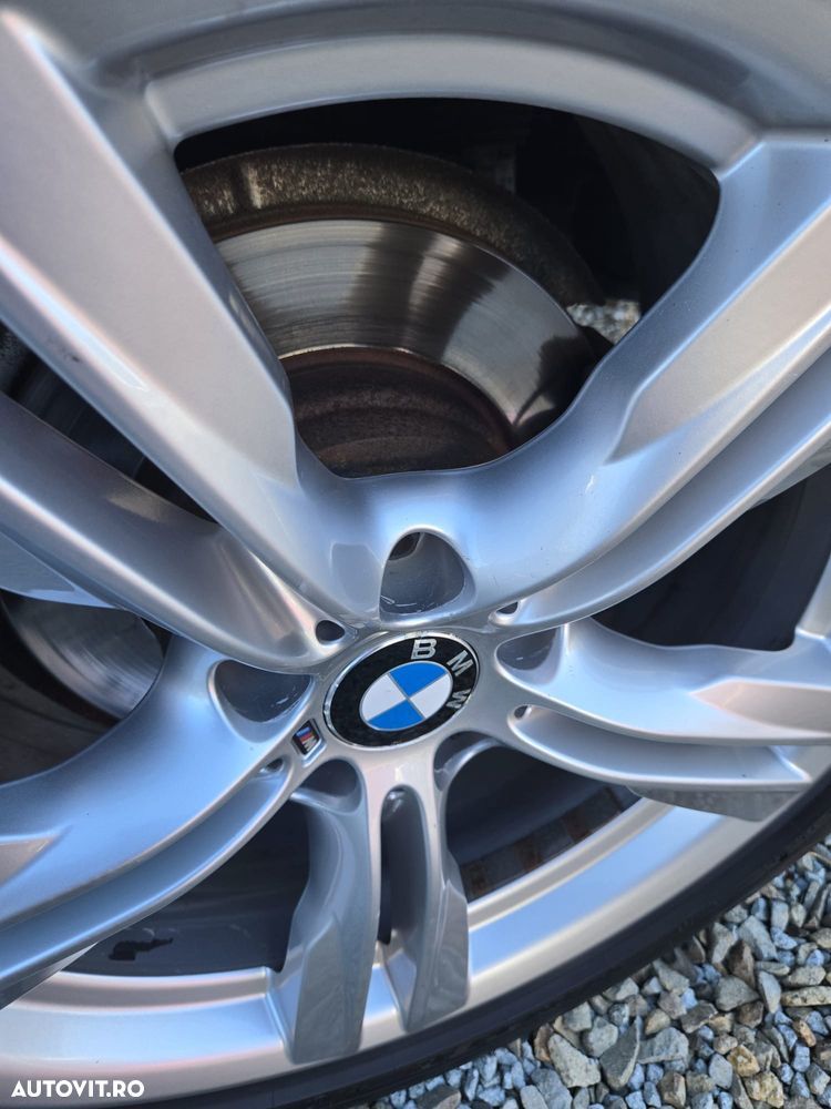 BMW X5 xDrive25d - 17