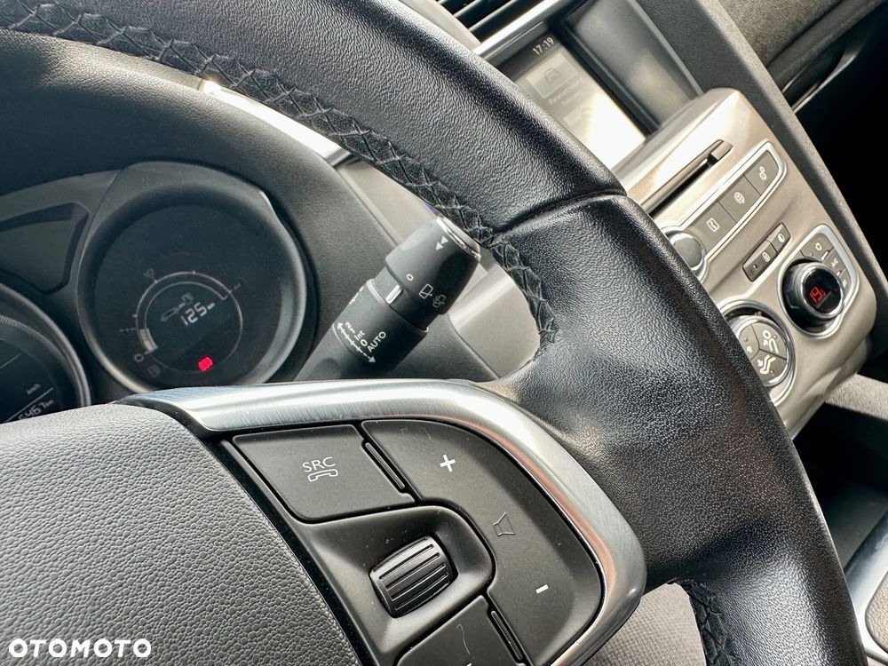 Citroën C4 PureTech 130 Stop & Start Exclusive - 32