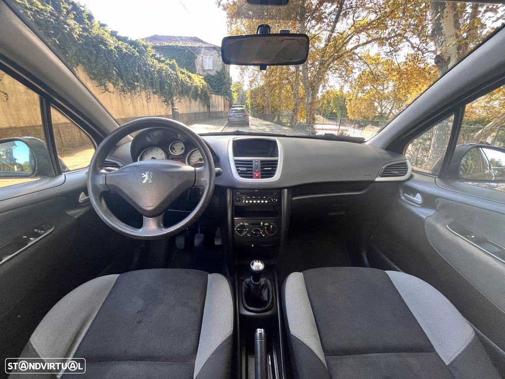 Peugeot 207 1.4 16V Open - 6