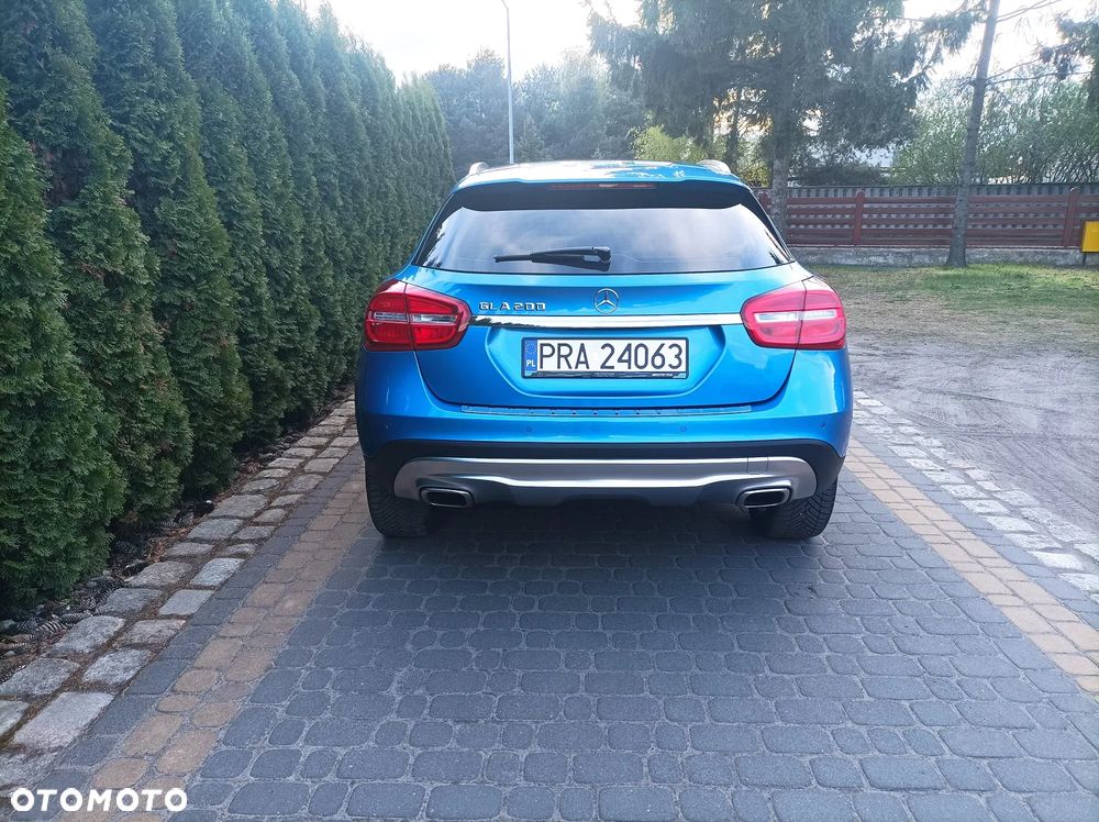 Mercedes-Benz GLA 200 7G-DCT Activity Edition - 8