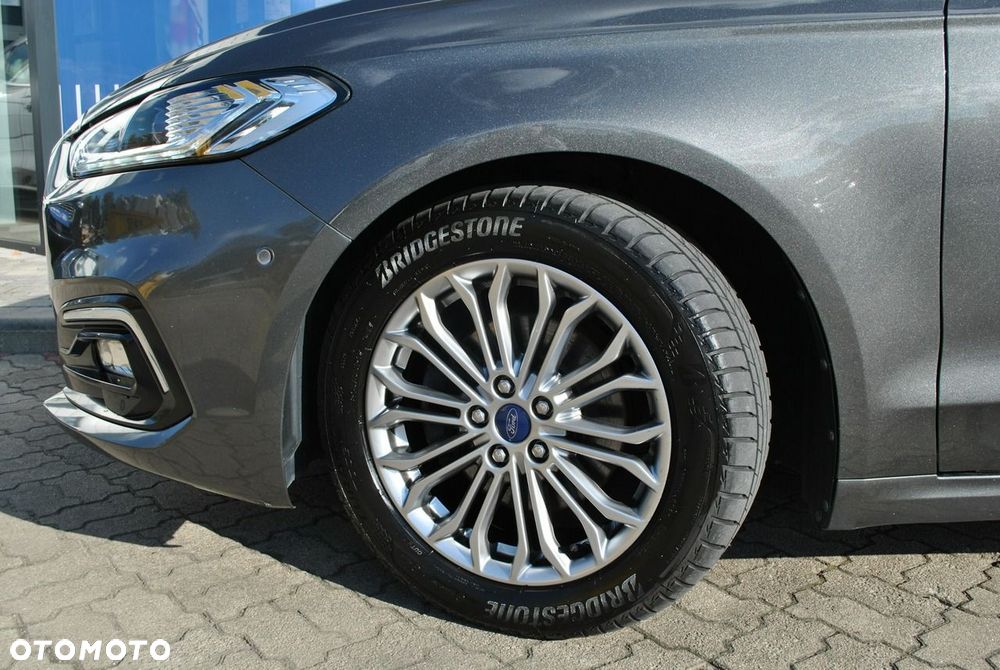 Ford Mondeo 2.0 EcoBlue Titanium - 26