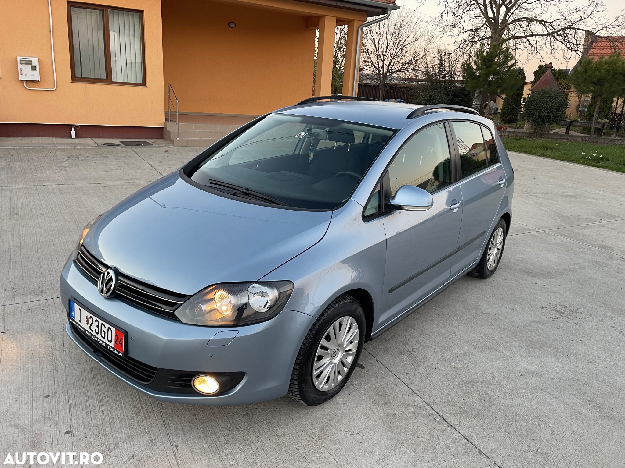 Volkswagen Golf Plus 1.6 TDI DPF BMT Trendline - 12