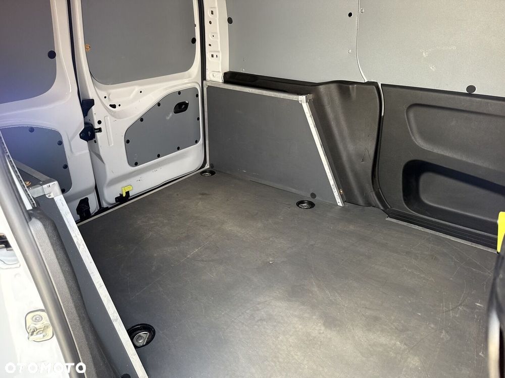 Toyota PROACE CITY - 12