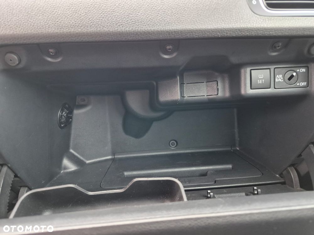 Volkswagen Polo - 11