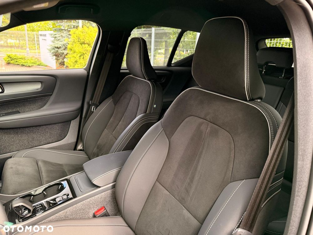 Volvo XC 40 - 27