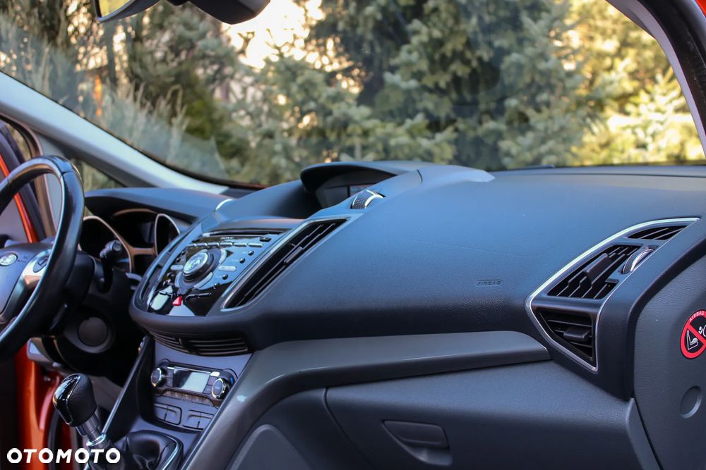 Ford Grand C-MAX 2.0 TDCi Champions Edition - 21