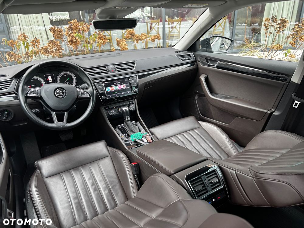 Skoda Superb 2.0 TDI 4x4 DSG L&K - 14