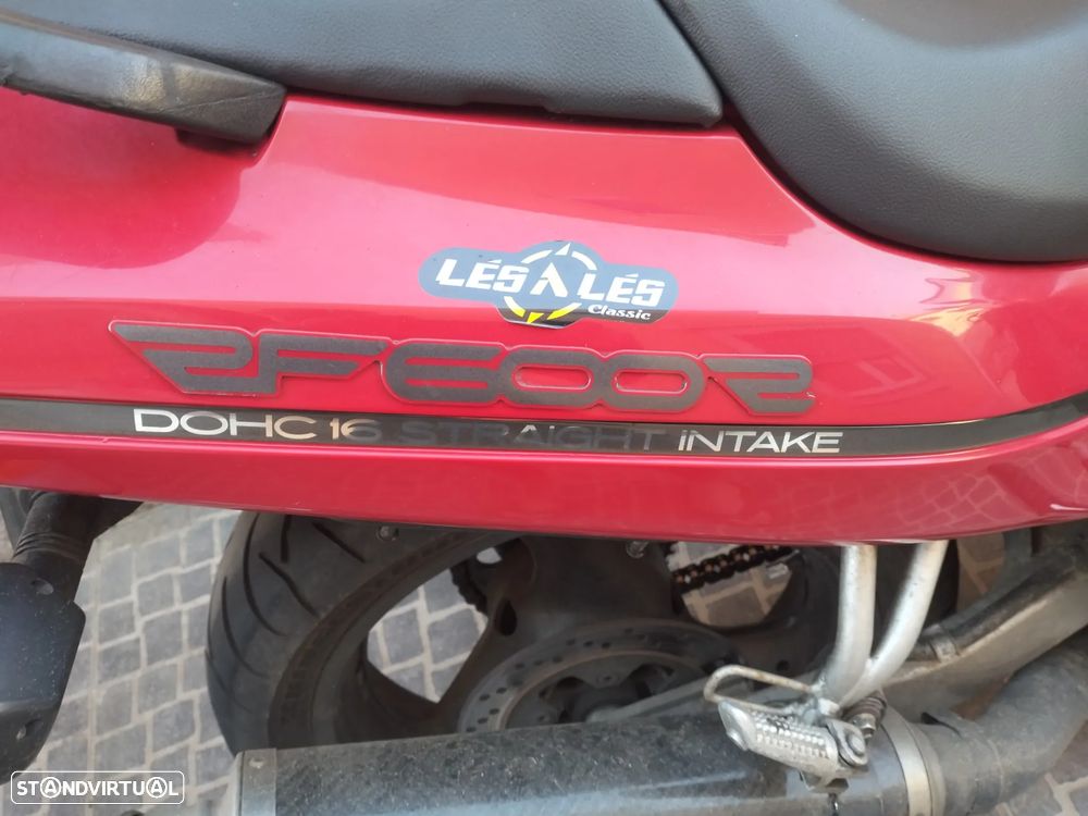Suzuki RF RF600R - 11