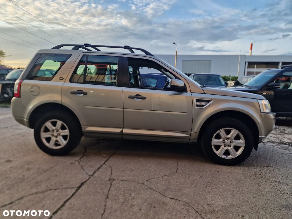 Land Rover Freelander 2.2 eD4 SE - 10