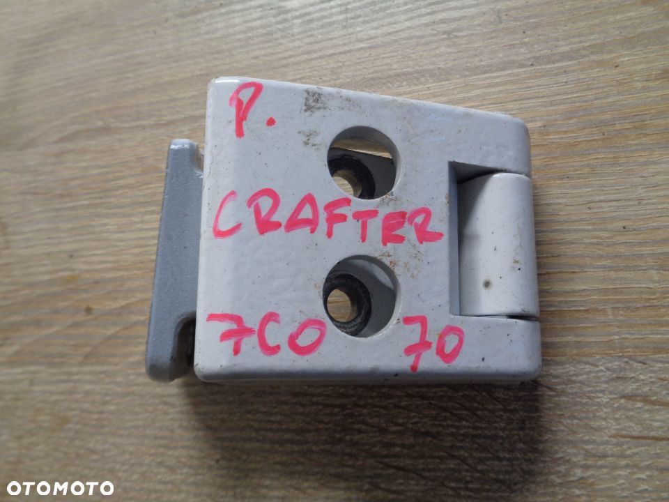 VW CRAFTER 7C0 ZAWIAS DRZWI PRAWY - 1