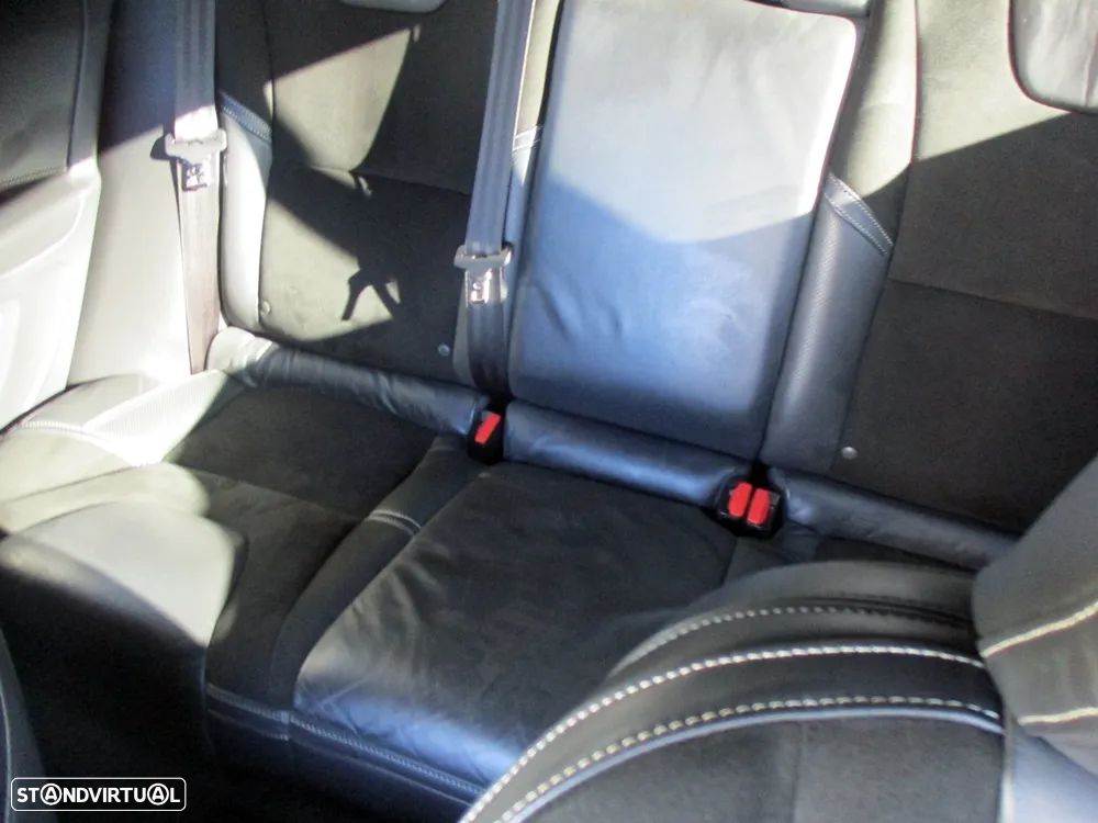 Volvo V60 2.0 D4 R-Design Summum Geartronic - 50