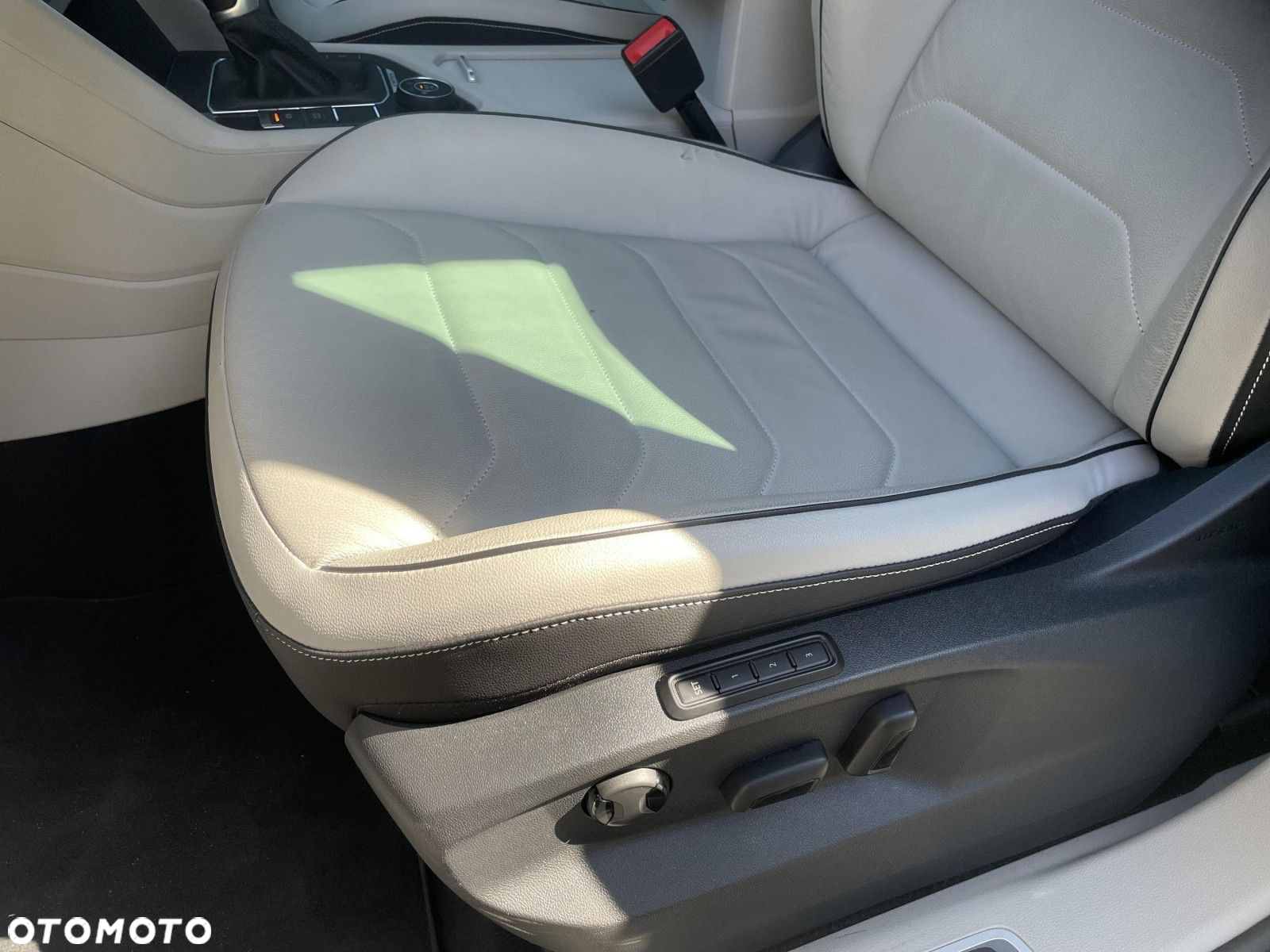 Volkswagen Tiguan - 14