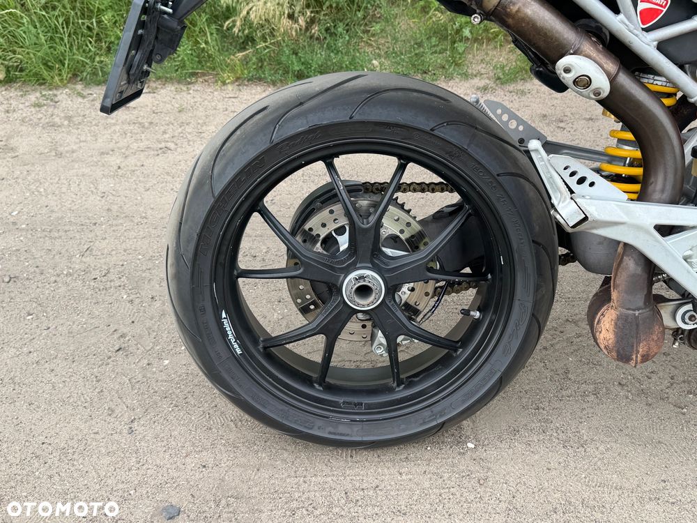 Ducati Hypermotard - 3