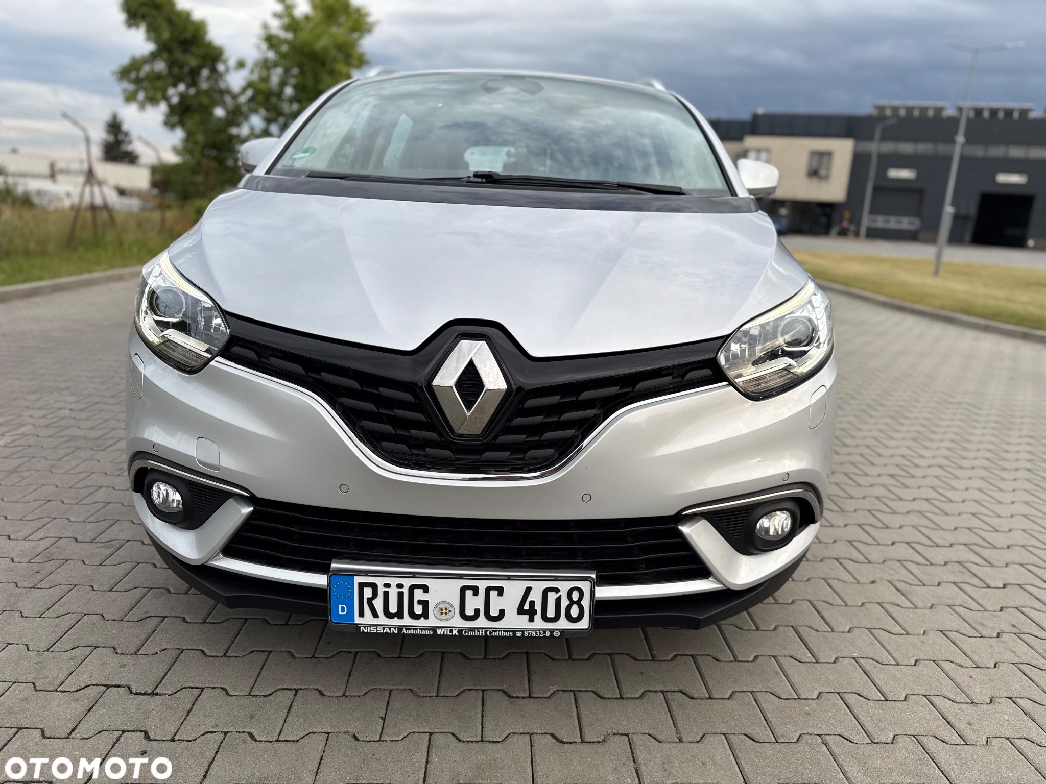 Renault Grand Scenic ENERGY dCi 110 INTENS - 11