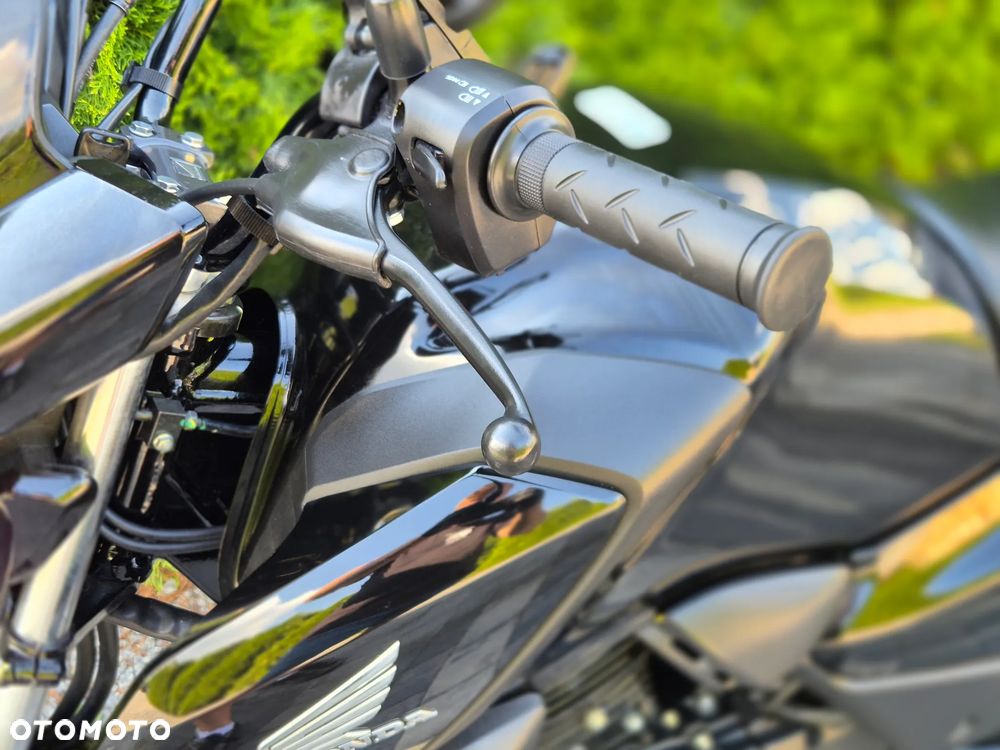 Honda CBF - 25