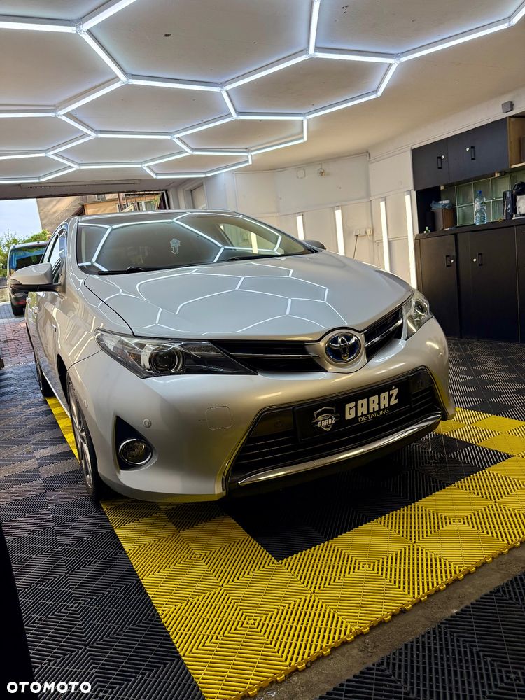 Toyota Auris 1.8 HSD Prestige NAVI - 4