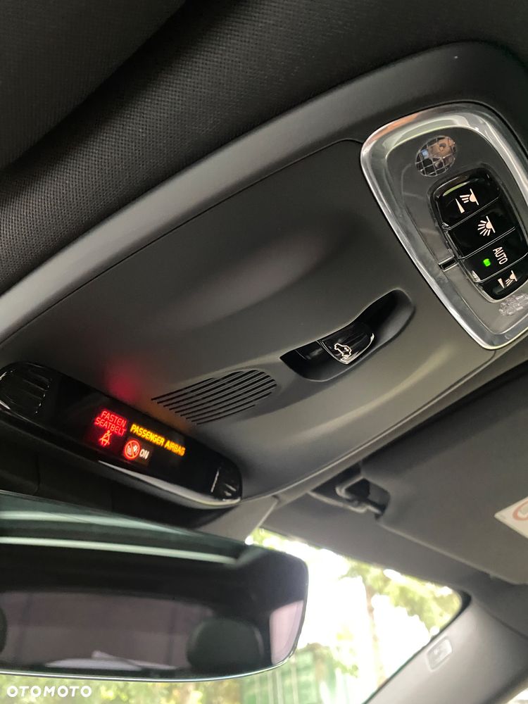 Volvo V90 D5 SCR AWD R-Design - 18