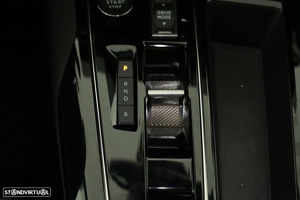 Peugeot 3008 1.6 Hybrid Allure e-EAT8 - 14