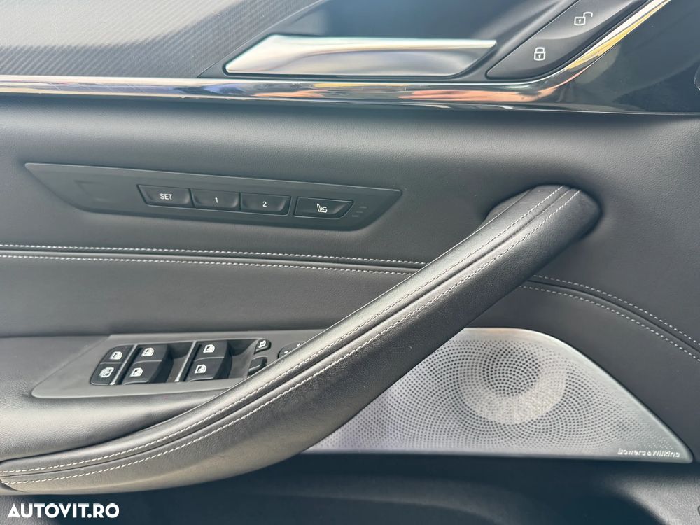 BMW M5 Competition - 15