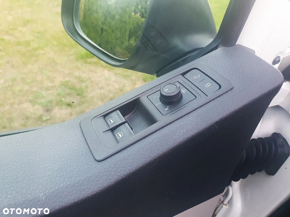 Volkswagen Transporter T6 - 21