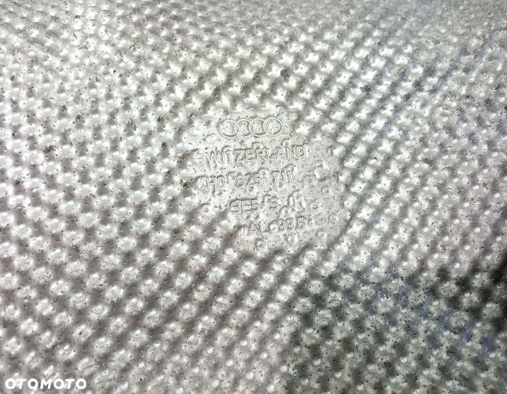 OSŁONA TERMICZNA AUDI A8 D4 3.0 TDI 4H0825711C - 3