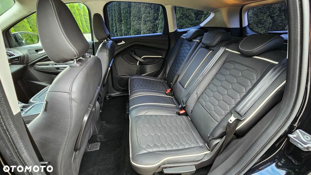 Ford Kuga 2.0 TDCi 2x4 Vignale - 23