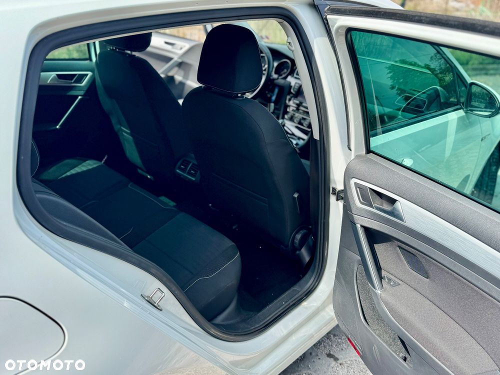 Volkswagen Golf 1.2 TSI BlueMotion Technology Cup - 20