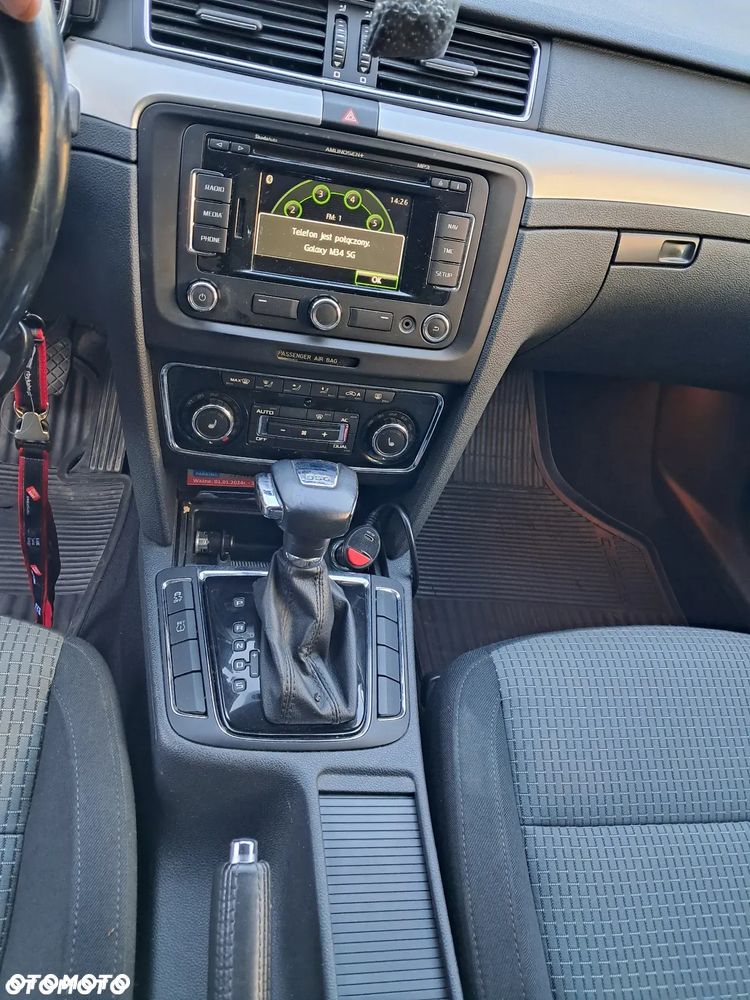 Skoda Superb 1.8 TSI Comfort DSG - 12