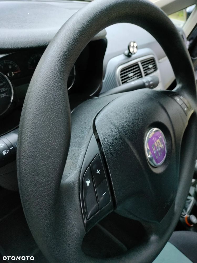 Fiat Grande Punto 1.4 8V - 29