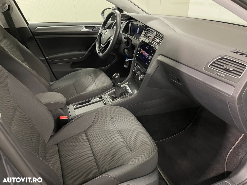 Volkswagen Golf 1.5 TSI Comfortline - 10