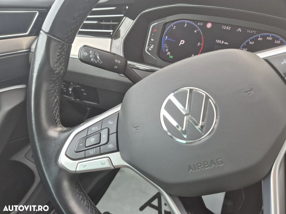 Volkswagen Passat 2.0 TDI DSG 4Mot Highline - 17