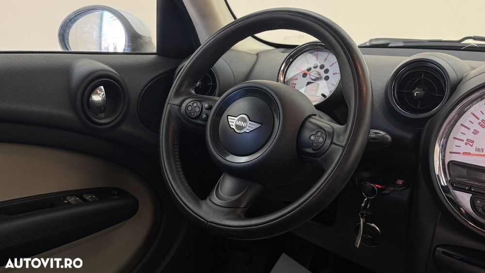 Mini Countryman - 15