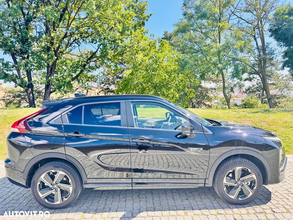 Mitsubishi Eclipse-Cross Plug-In Hybrid 4WD Plus Select - 5