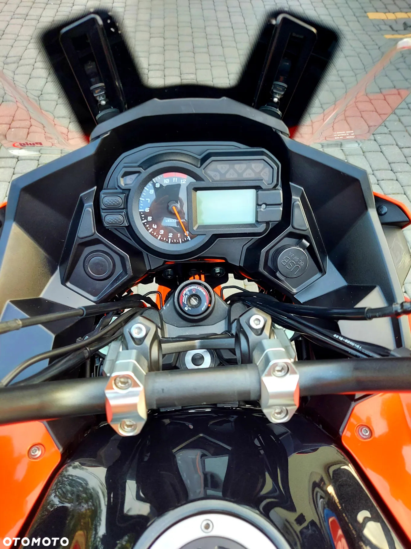 Kawasaki Versys 1000 - 13