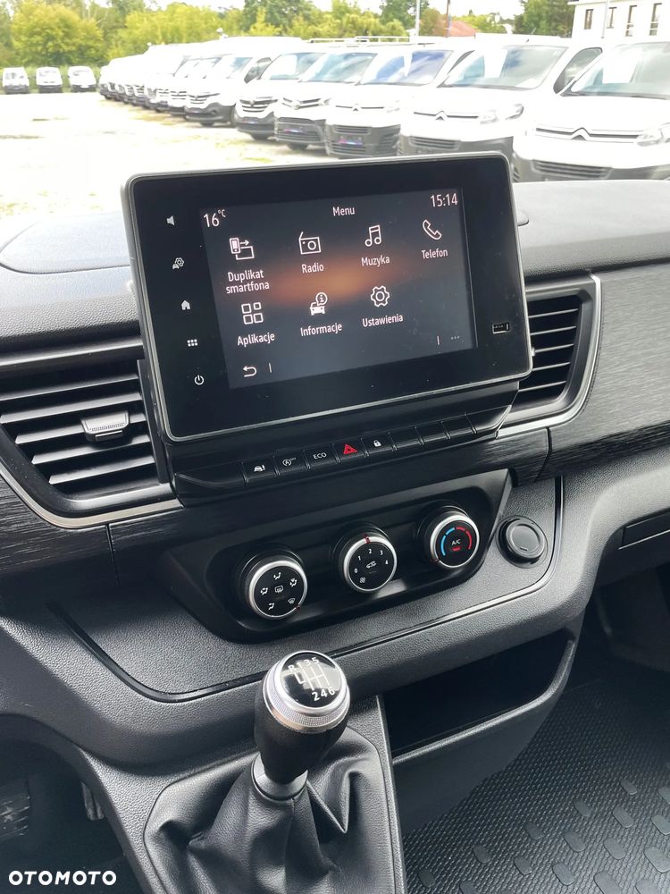 Renault Trafic - 8