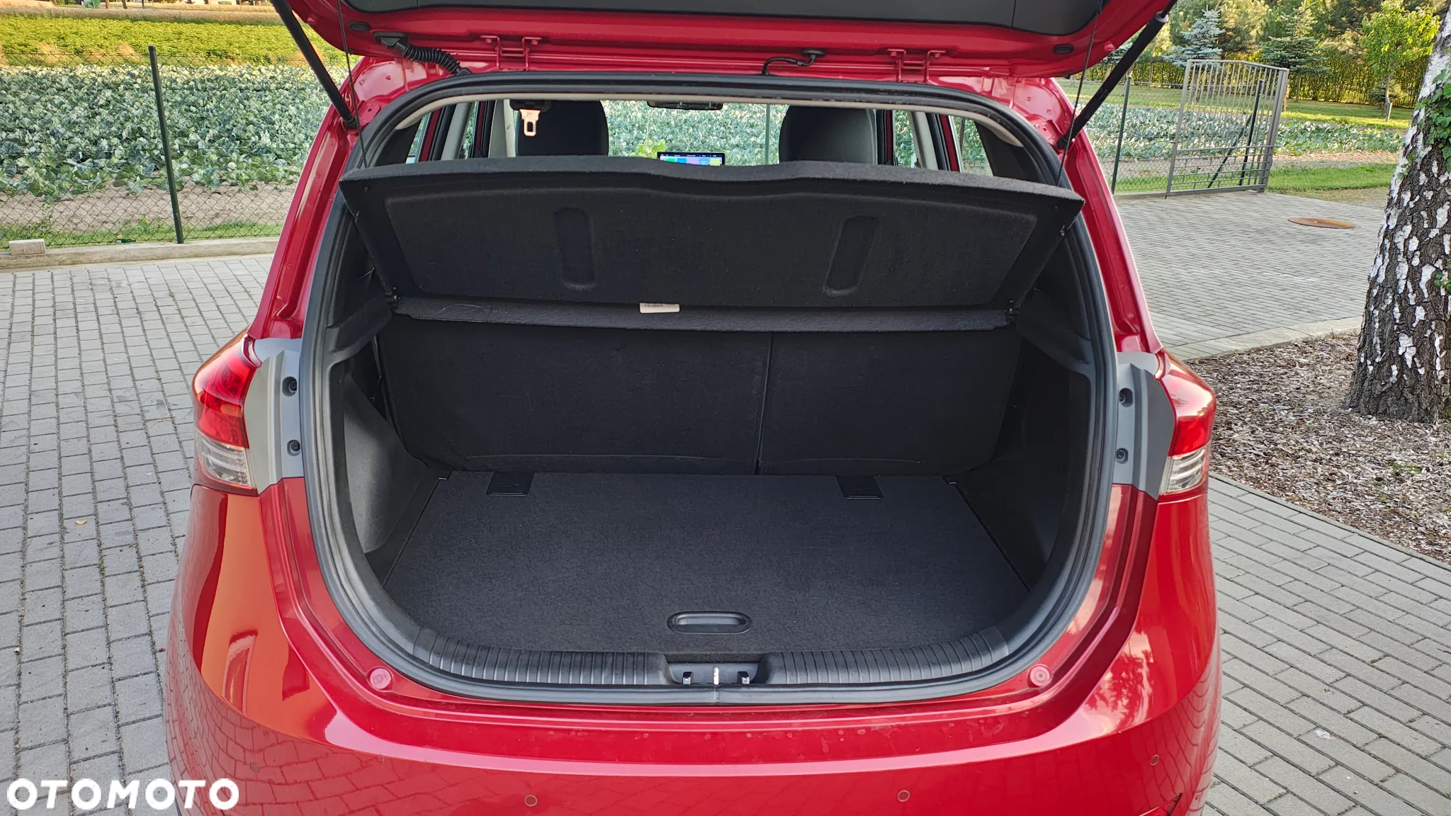 Hyundai ix20 - 15