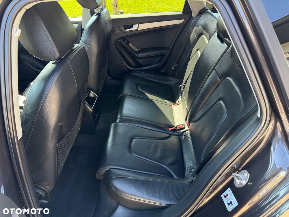 Audi A4 Avant 2.0 TDI ultra DPF Attraction - 8