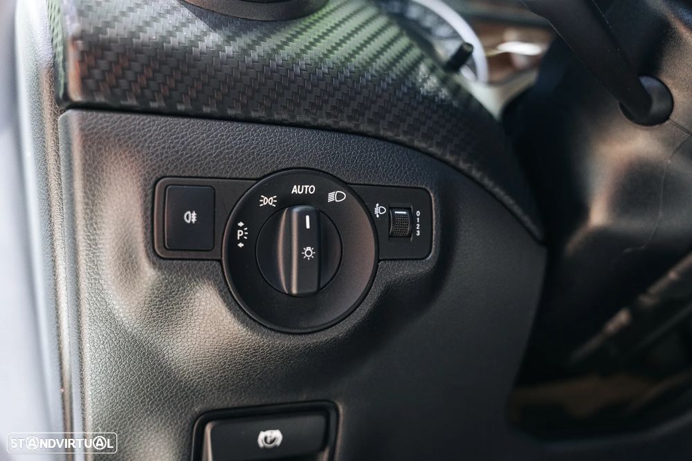 Mercedes-Benz GLA 180 (CDI) d - 25