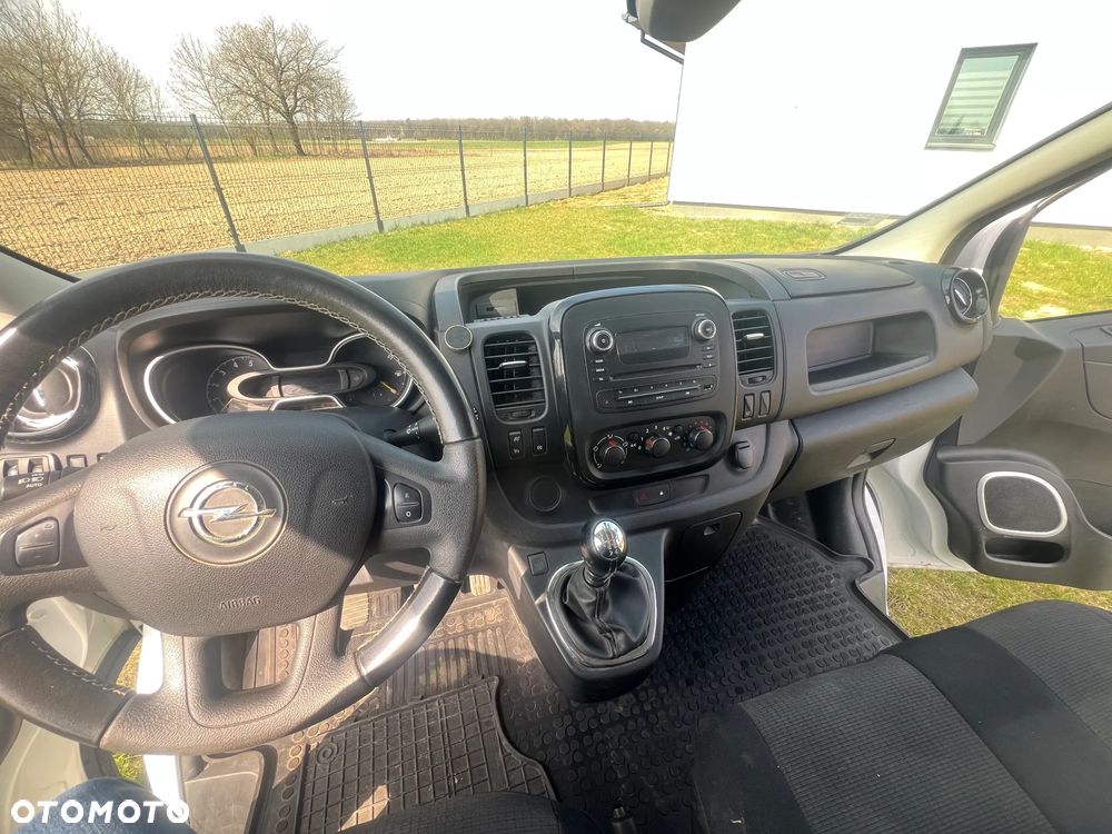 Opel VIVARO - 12